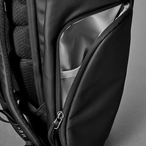 BLOXX SMALL BACKPACK (BLACK/SILVER)