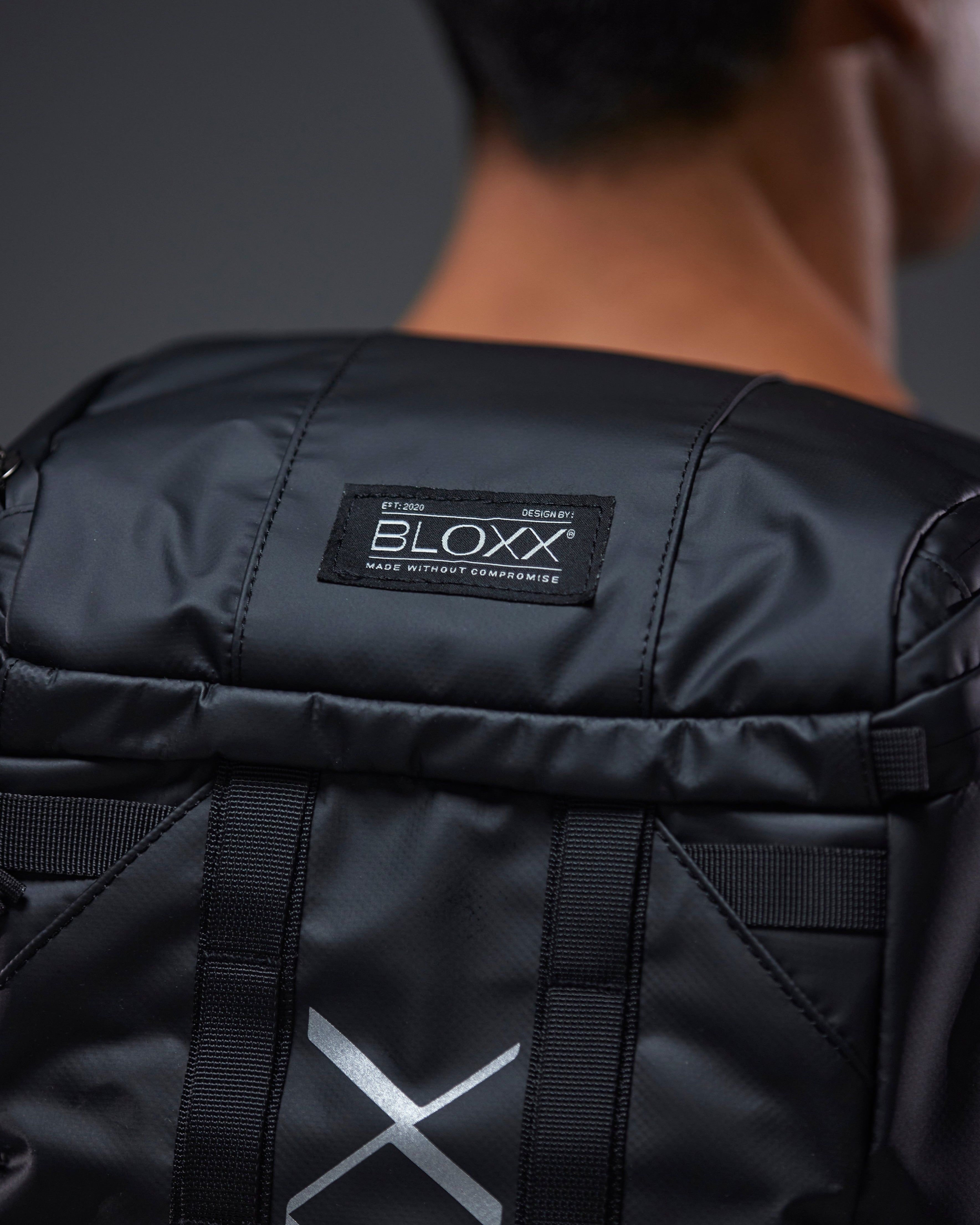 BLOXX BACKPACK (BLACK/SILVER) – bloxxbag